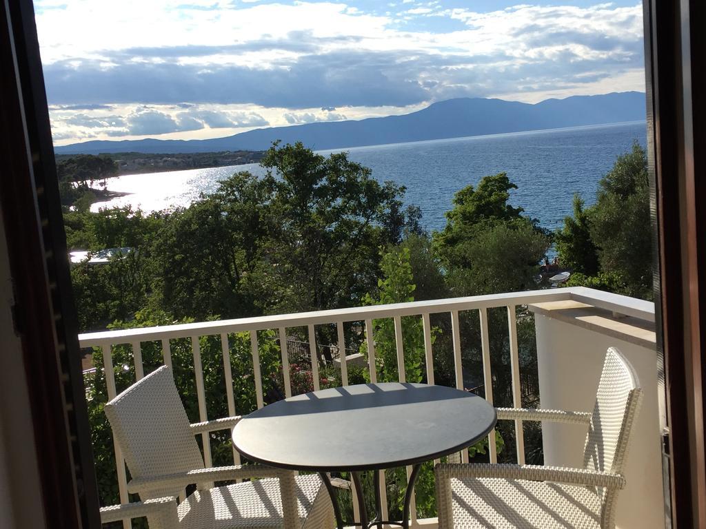 Apartments Papalinna By Moro Malinska Δωμάτιο φωτογραφία