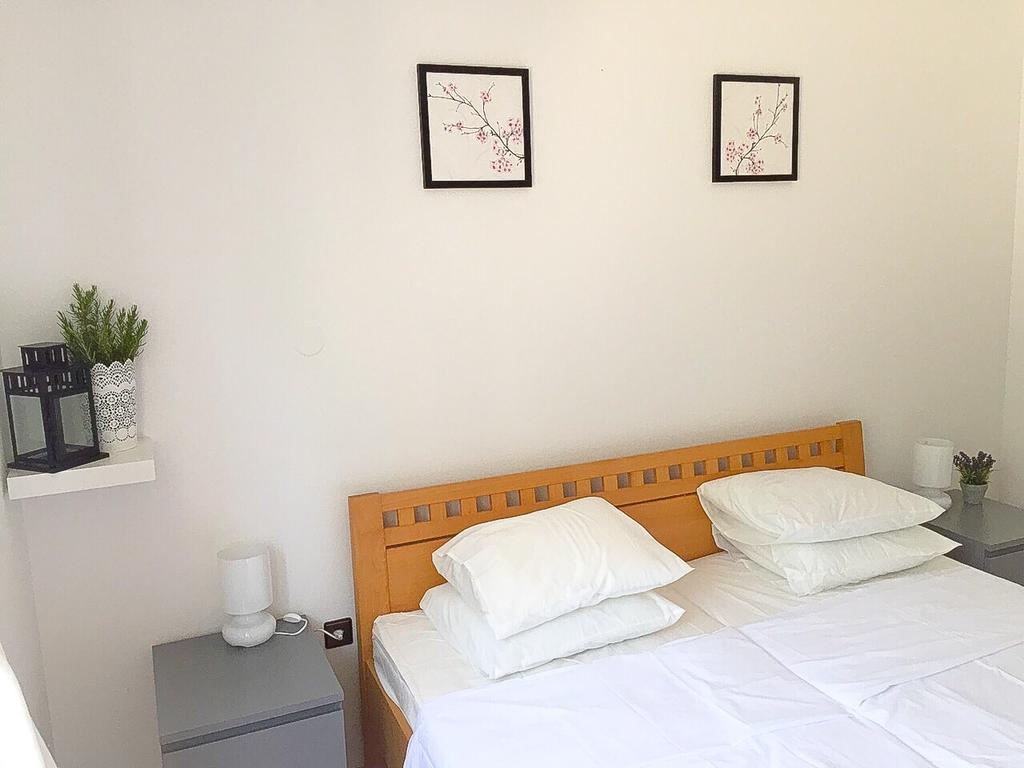 Apartments Papalinna By Moro Malinska Δωμάτιο φωτογραφία