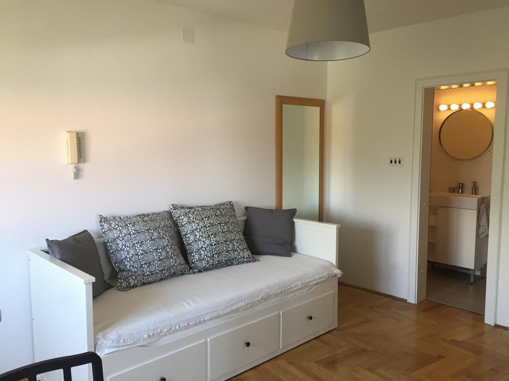 Apartments Papalinna By Moro Malinska Δωμάτιο φωτογραφία