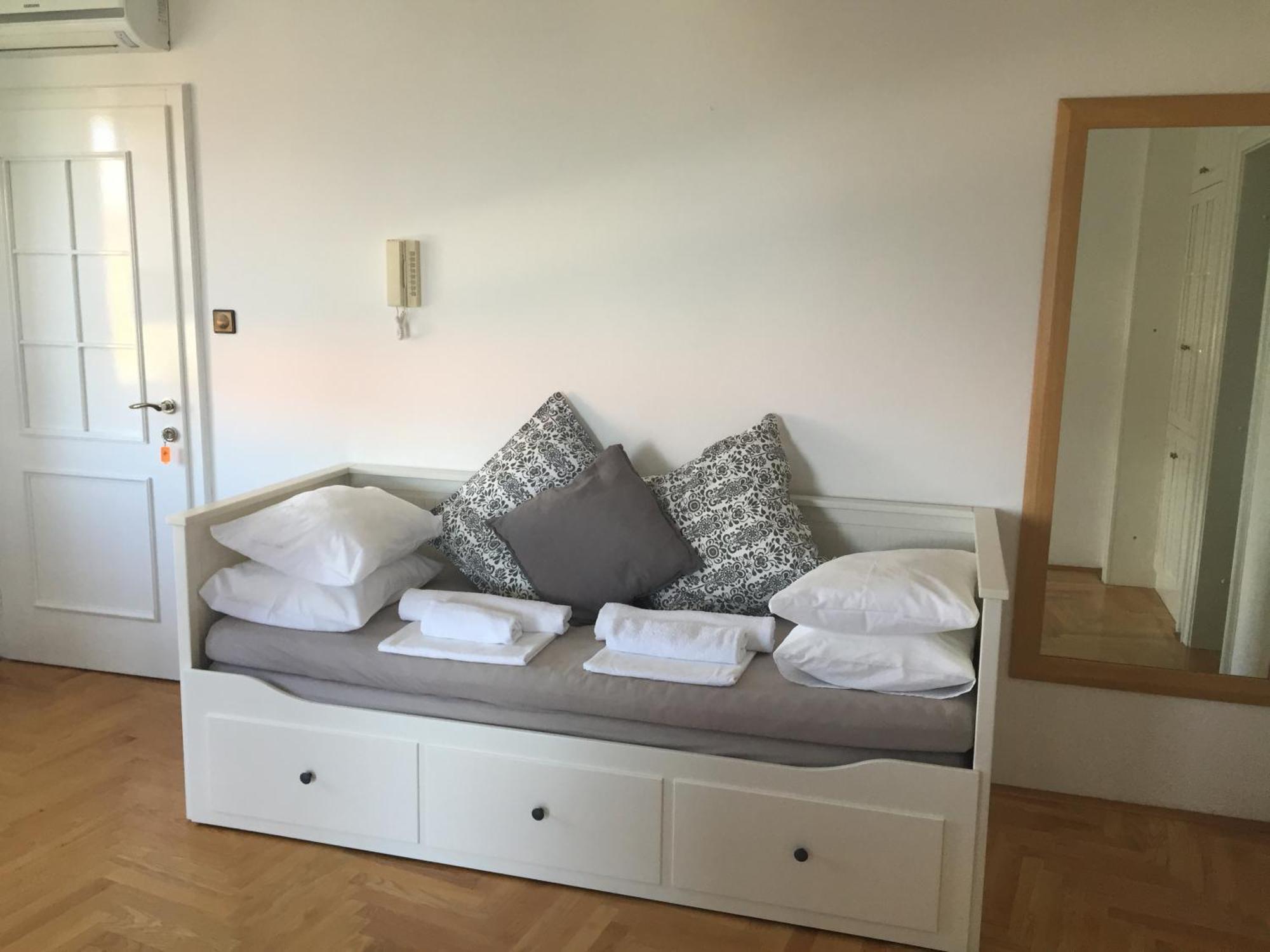 Apartments Papalinna By Moro Malinska Δωμάτιο φωτογραφία