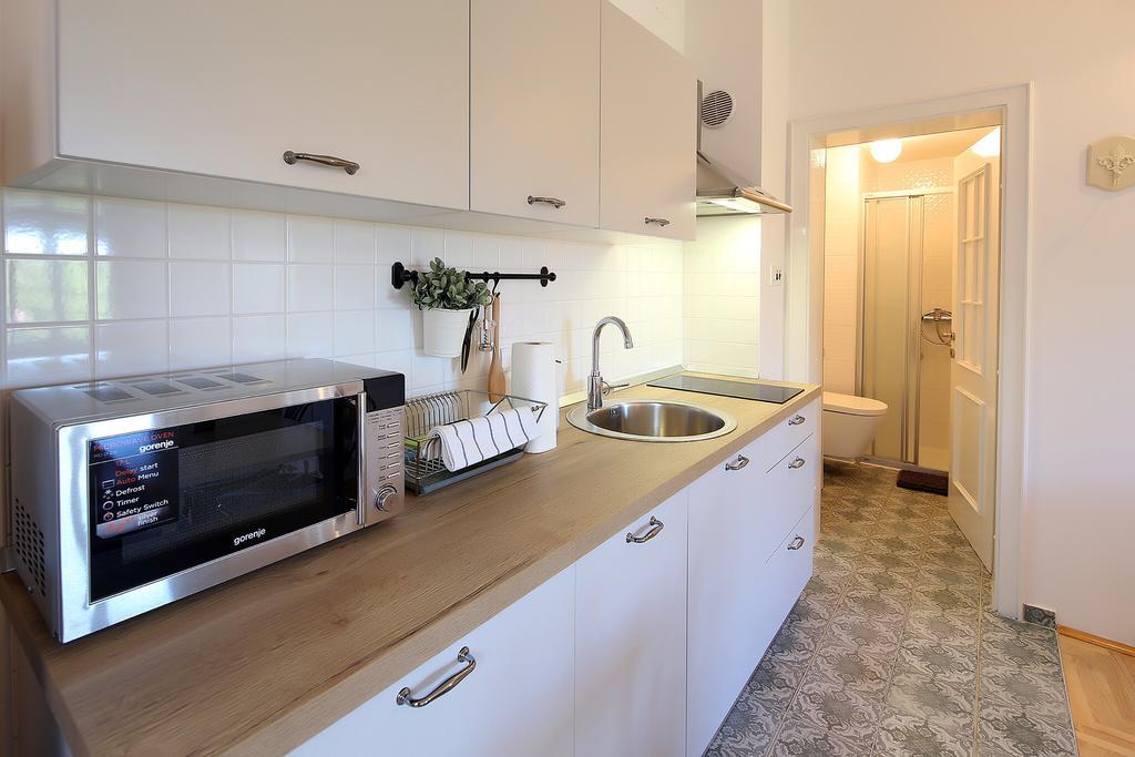 Apartments Papalinna By Moro Malinska Εξωτερικό φωτογραφία